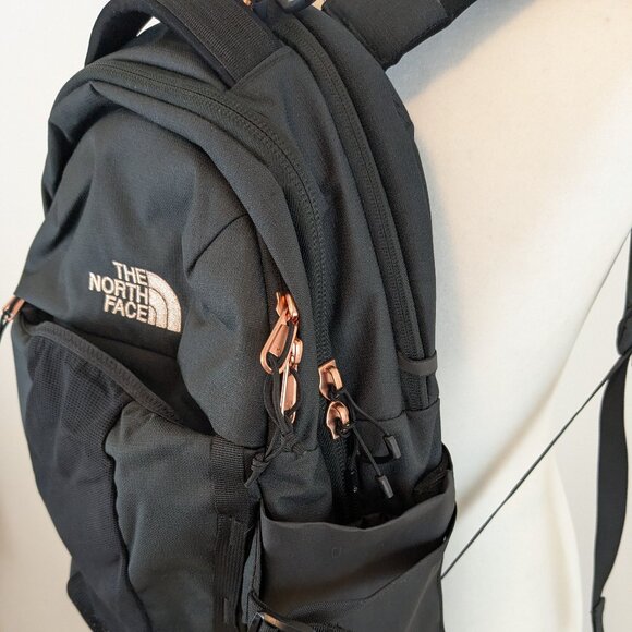 The North Face Recon Backpack TNF Black Metallic